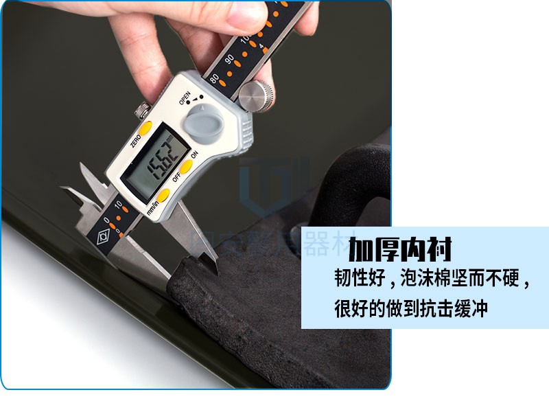 黑色塑料盾牌細(xì)節(jié)