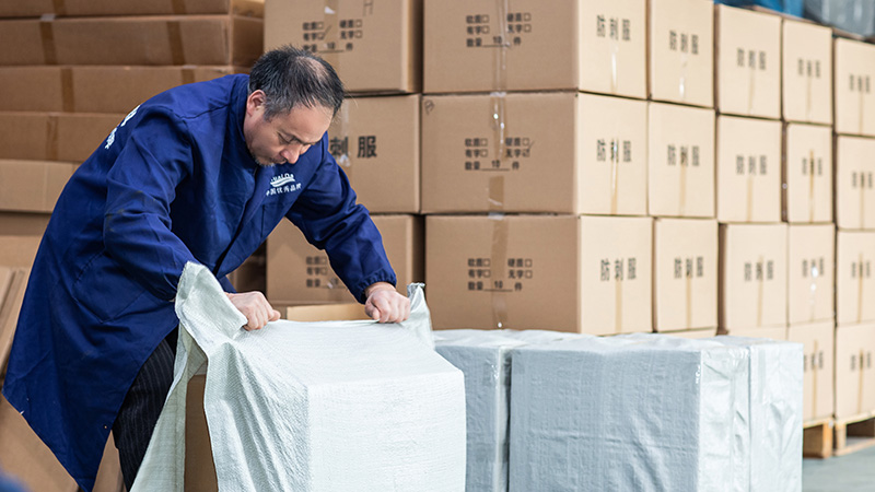 這兩年警用裝備廠家發(fā)展咋樣？