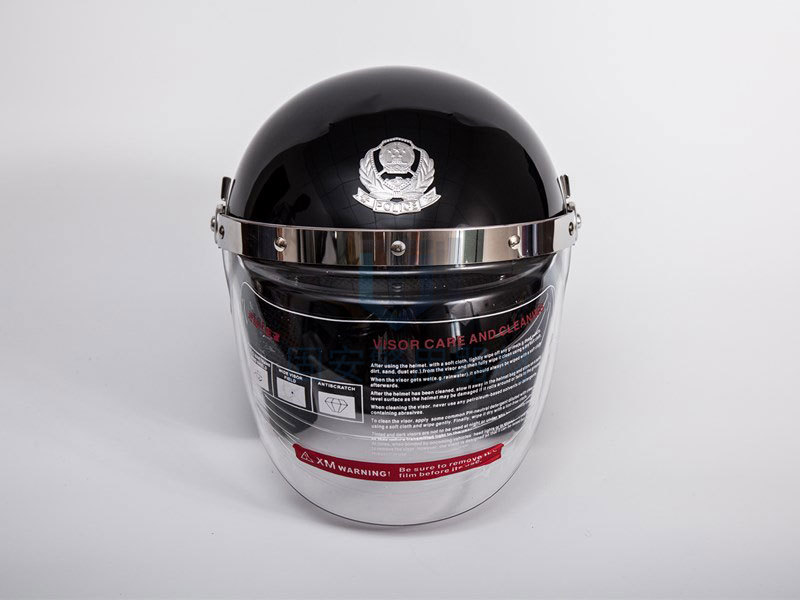 靖江固安:你了解警用防暴頭盔的材料嗎？